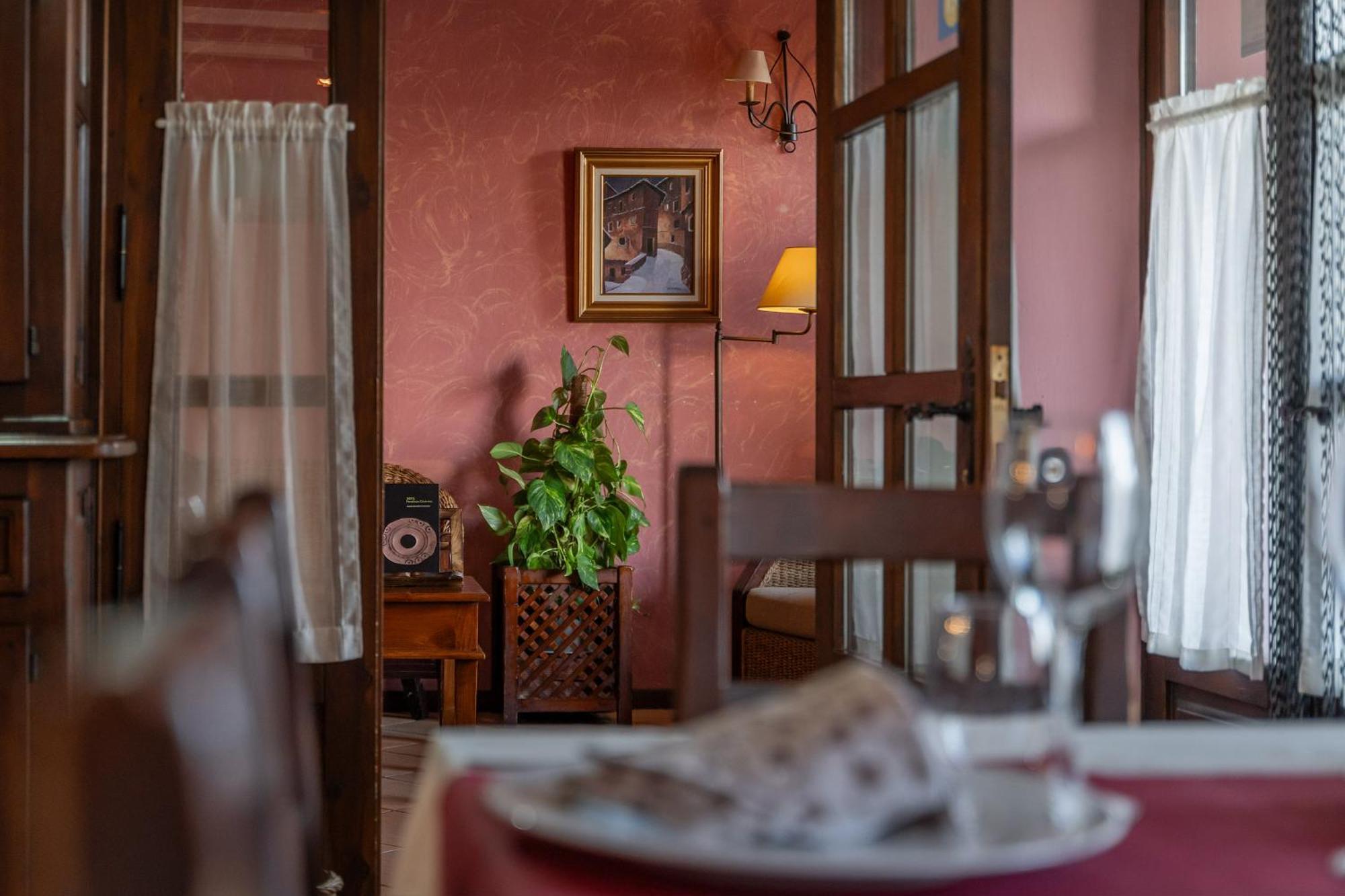 Hotel - Restaurante Prado Del Navazo Albarracín Eksteriør bilde